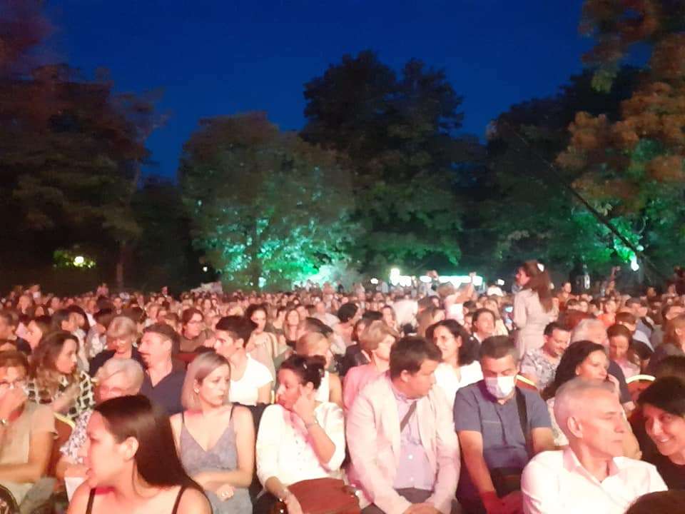 Društvo za borbu protiv raka na premijeri AIDE