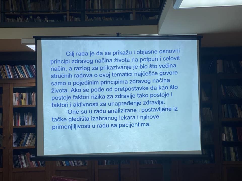 Predavanje_u_apatinskoj_biblioteci_5.jpg